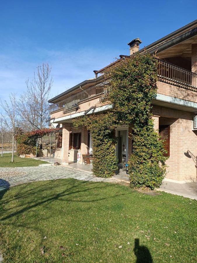 Rossomattone Countryhouse Сулмона Екстериор снимка